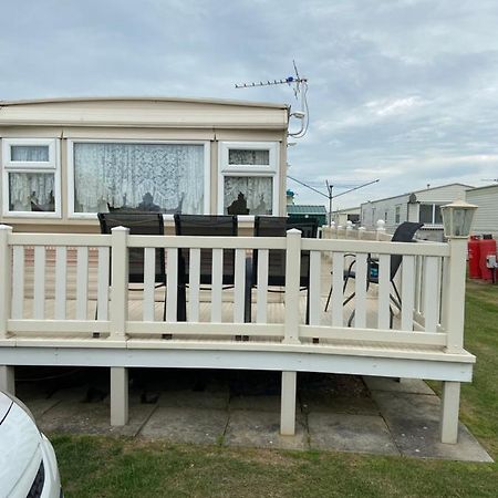 I13 The Chase Caravan Park Ingoldmells Exteriör bild